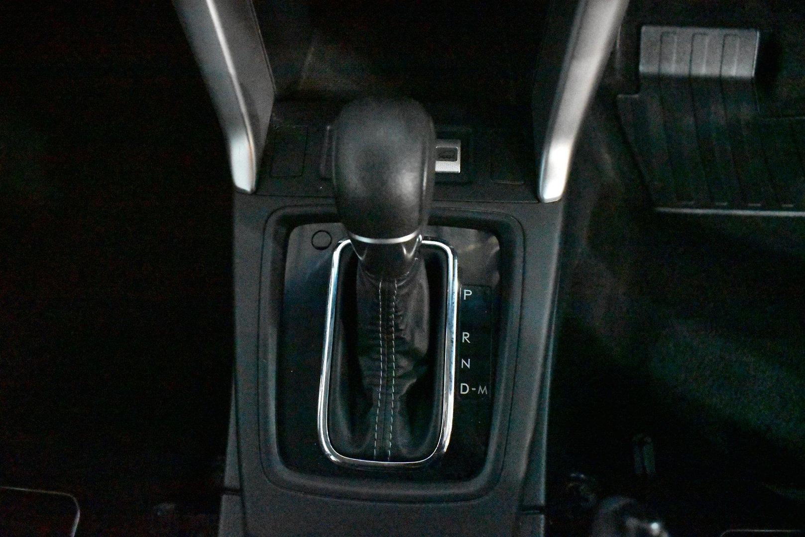 2015 Subaru Forester 25iL — photo 20