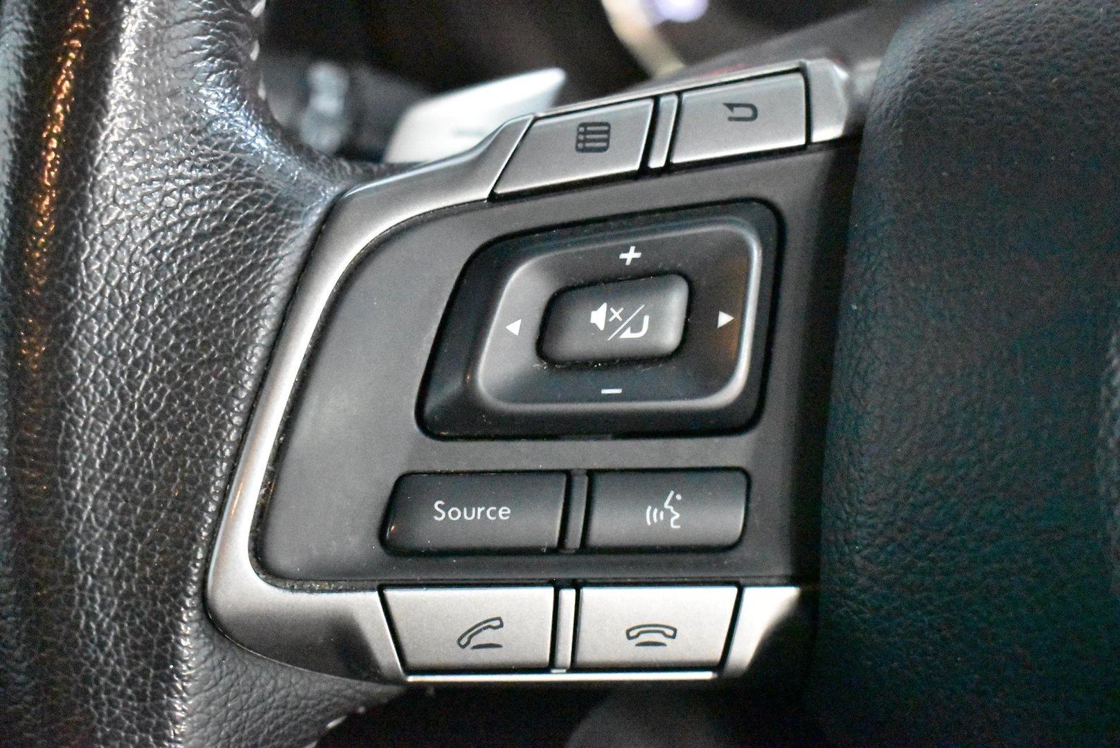 2015 Subaru Forester 25iL — photo 22