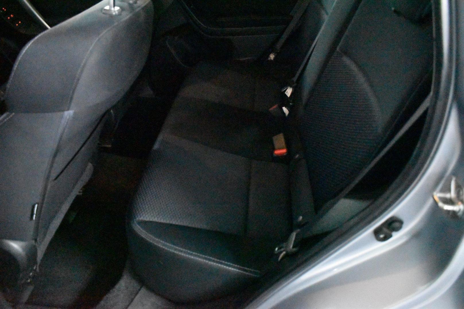 2015 Subaru Forester 25iL — photo 8