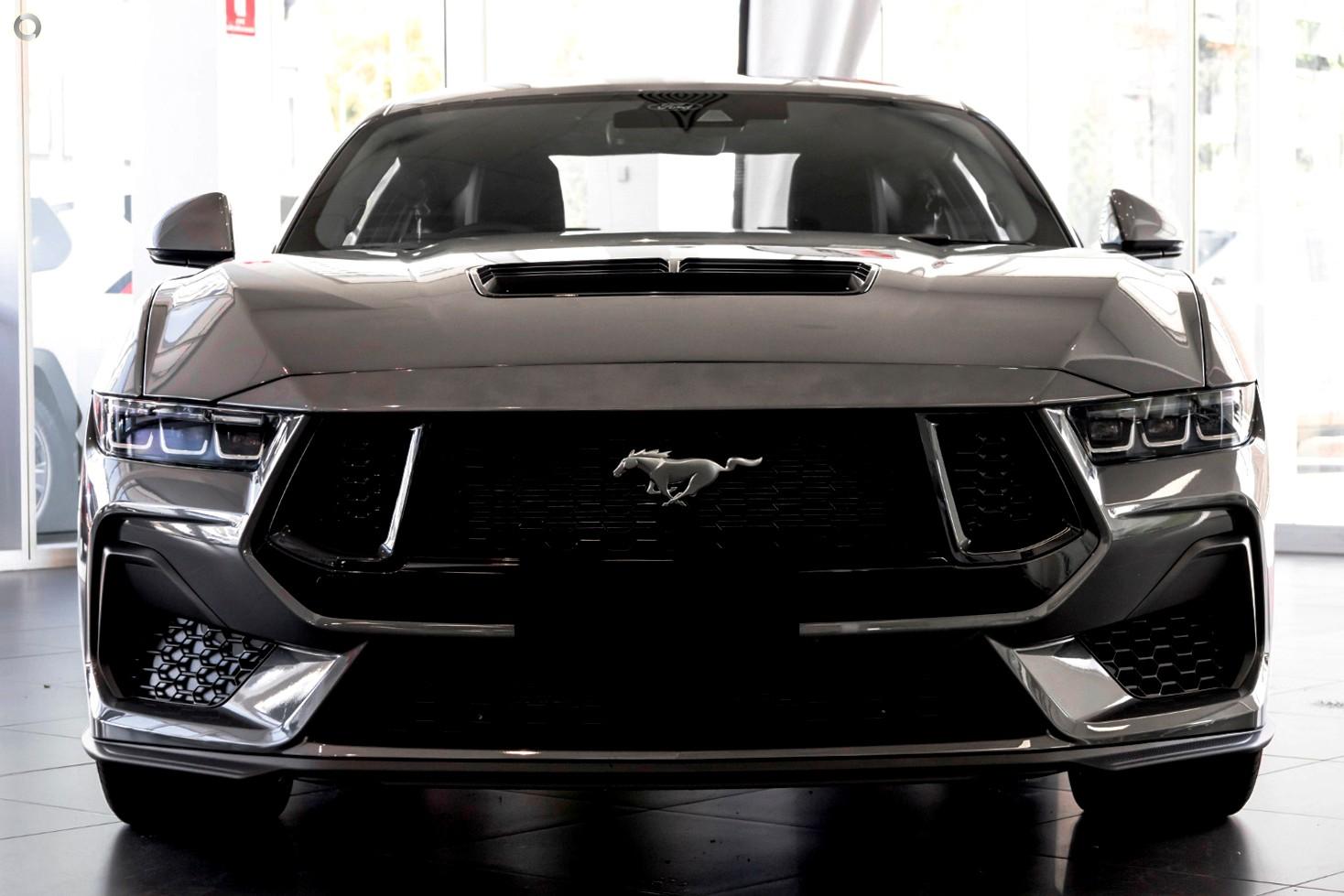 2026 Ford Mustang GT — photo 3