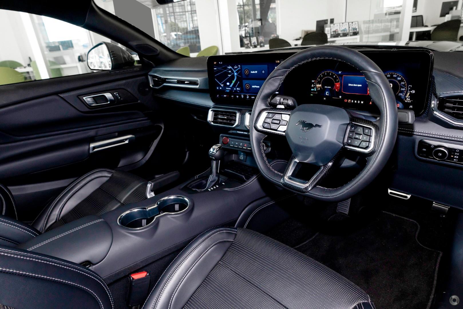 2026 Ford Mustang GT — photo 7