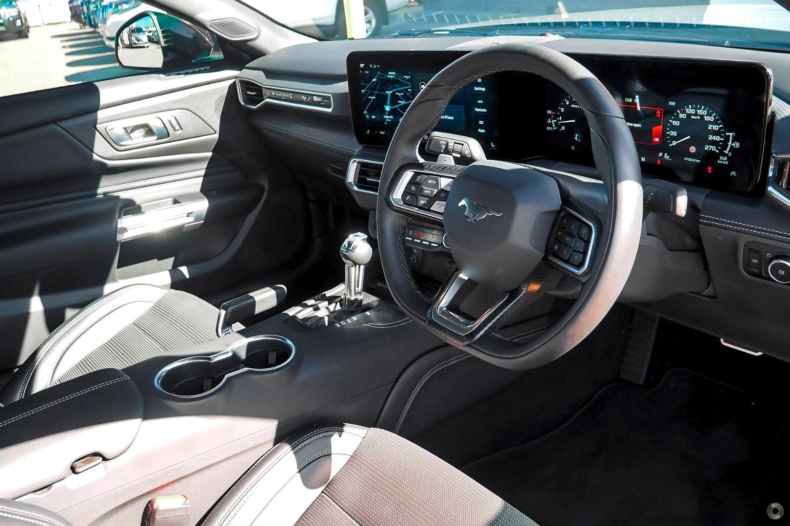 2026 Ford Mustang GT — photo 6