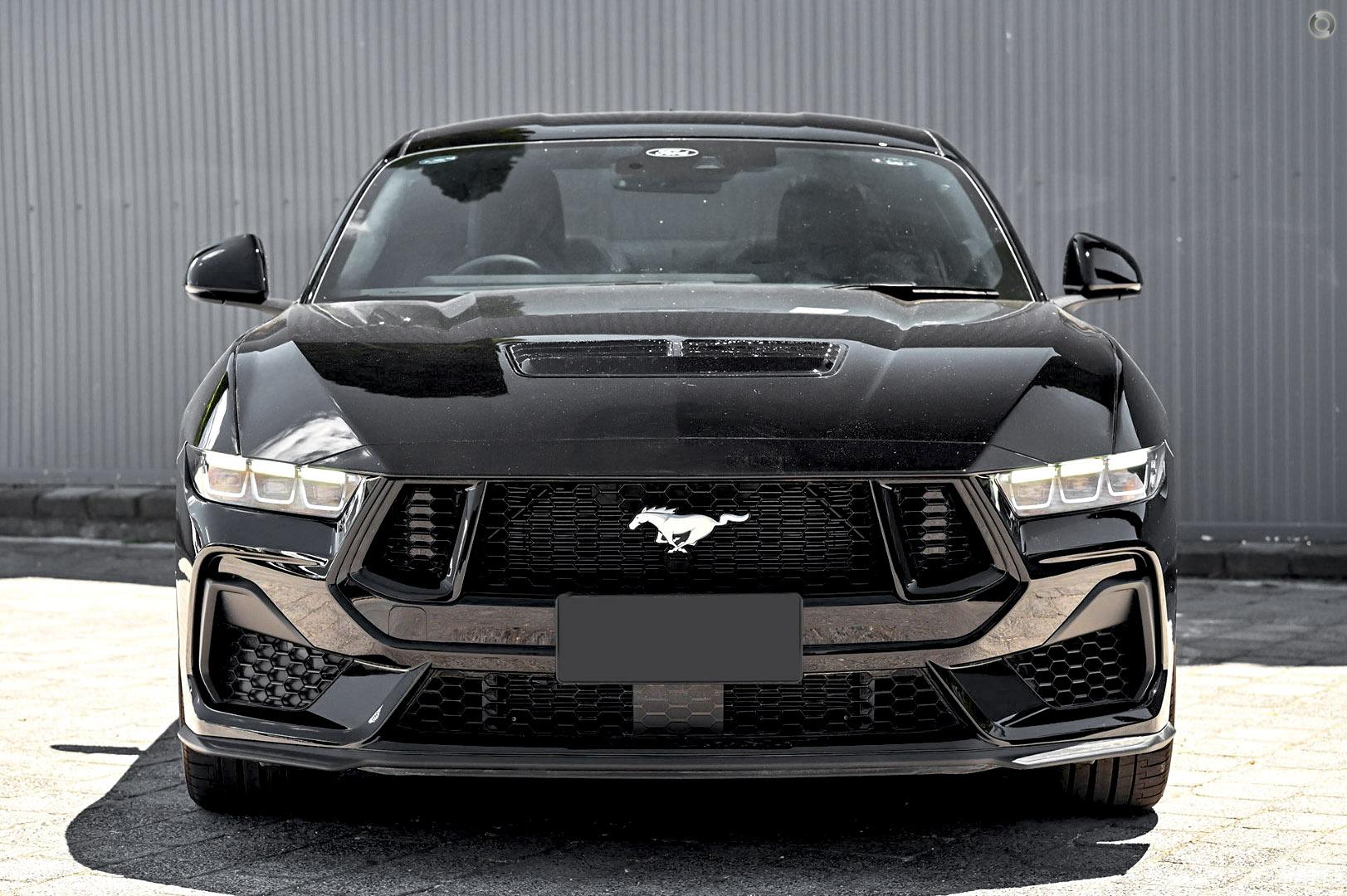 2026 Ford Mustang GT — photo 2