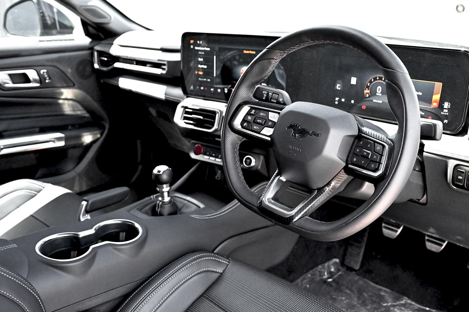 2026 Ford Mustang GT — photo 6
