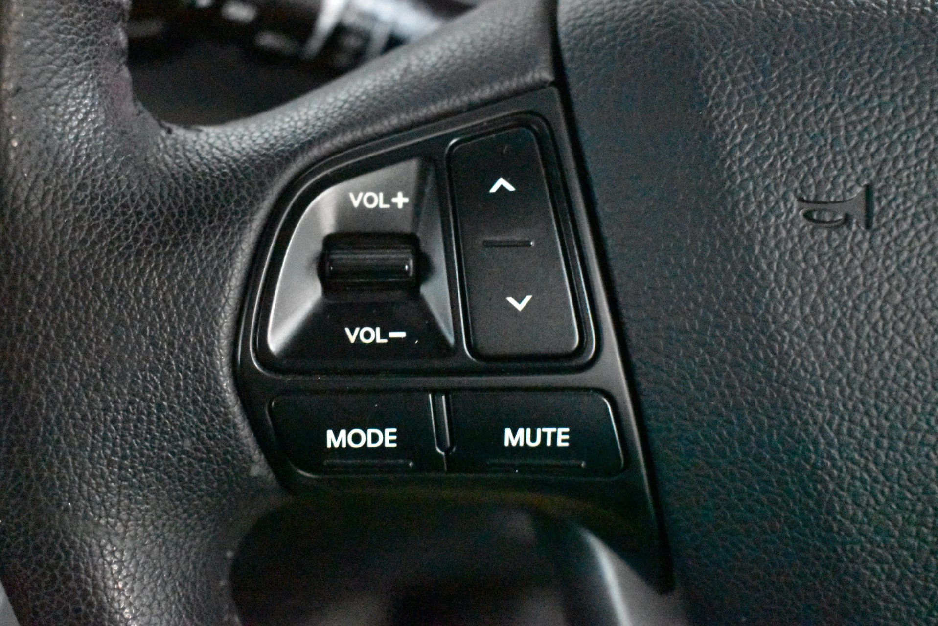 2012 Kia Rio SLS — photo 22