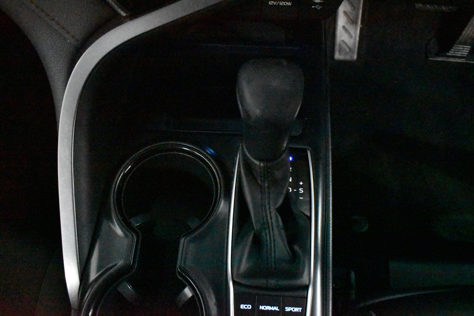 2018 Toyota Camry Ascent Sport — photo 20