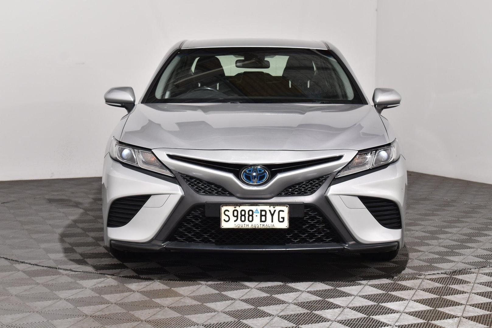 2018 Toyota Camry Ascent Sport — photo 3