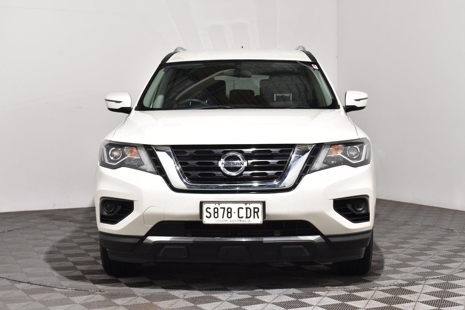 2019 Nissan Pathfinder ST — photo 3
