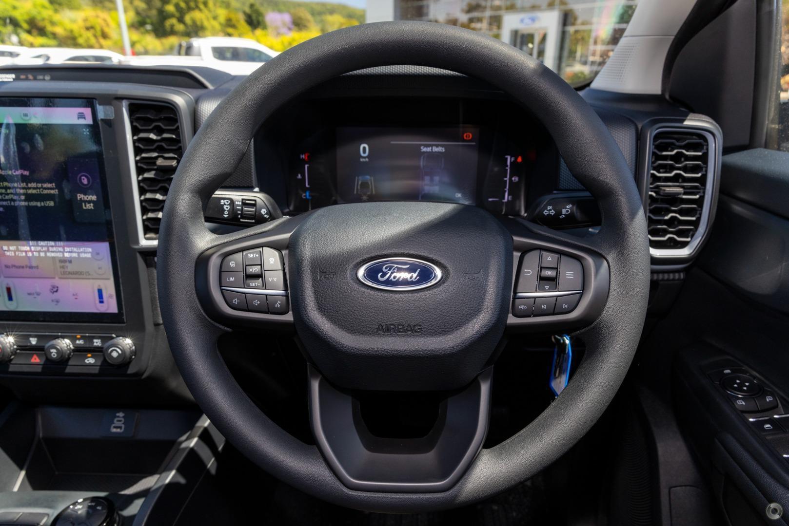 2025 Ford Ranger XL — photo 4
