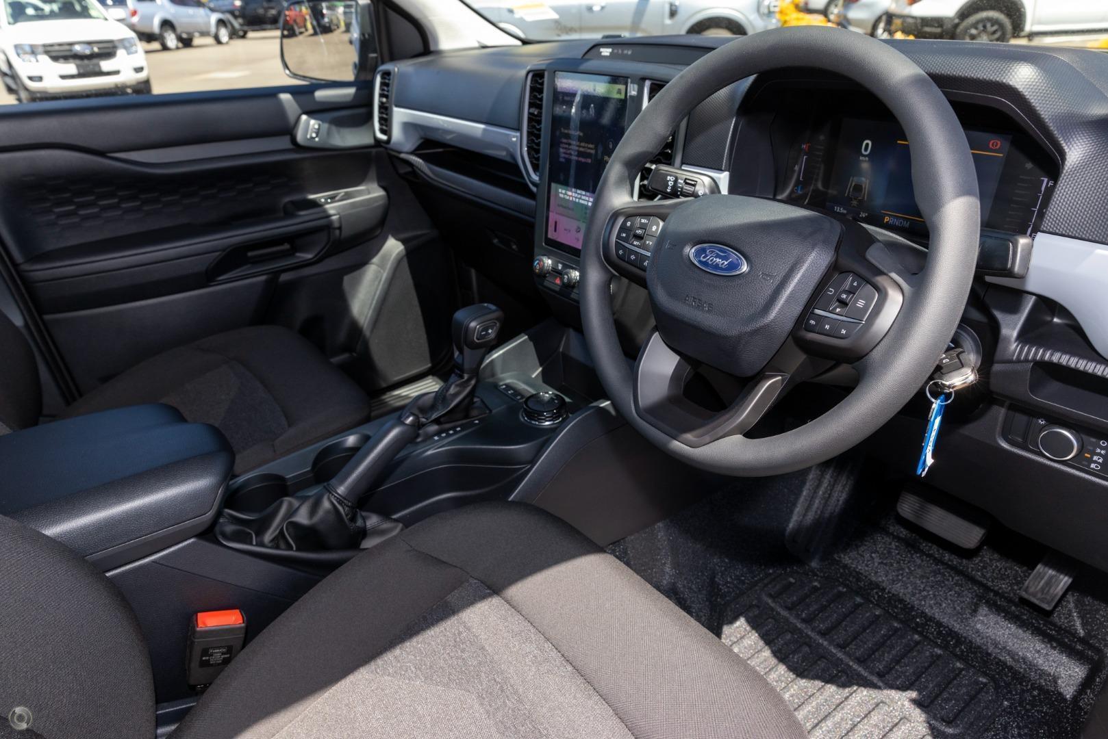 2025 Ford Ranger XL — photo 6