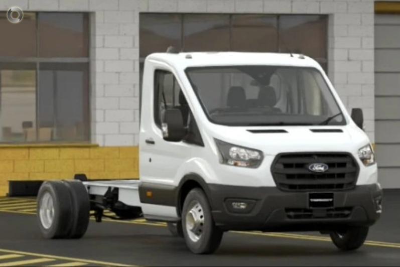 2025 New Ford Transit VO
