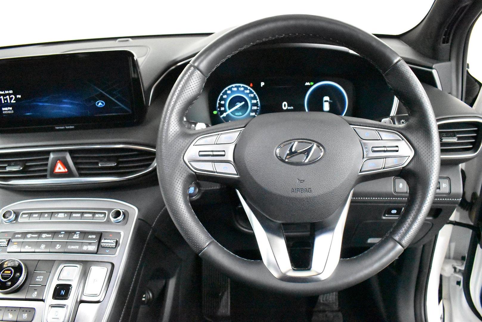 2023 Hyundai Santa Fe Hybrid Highlander — photo 5