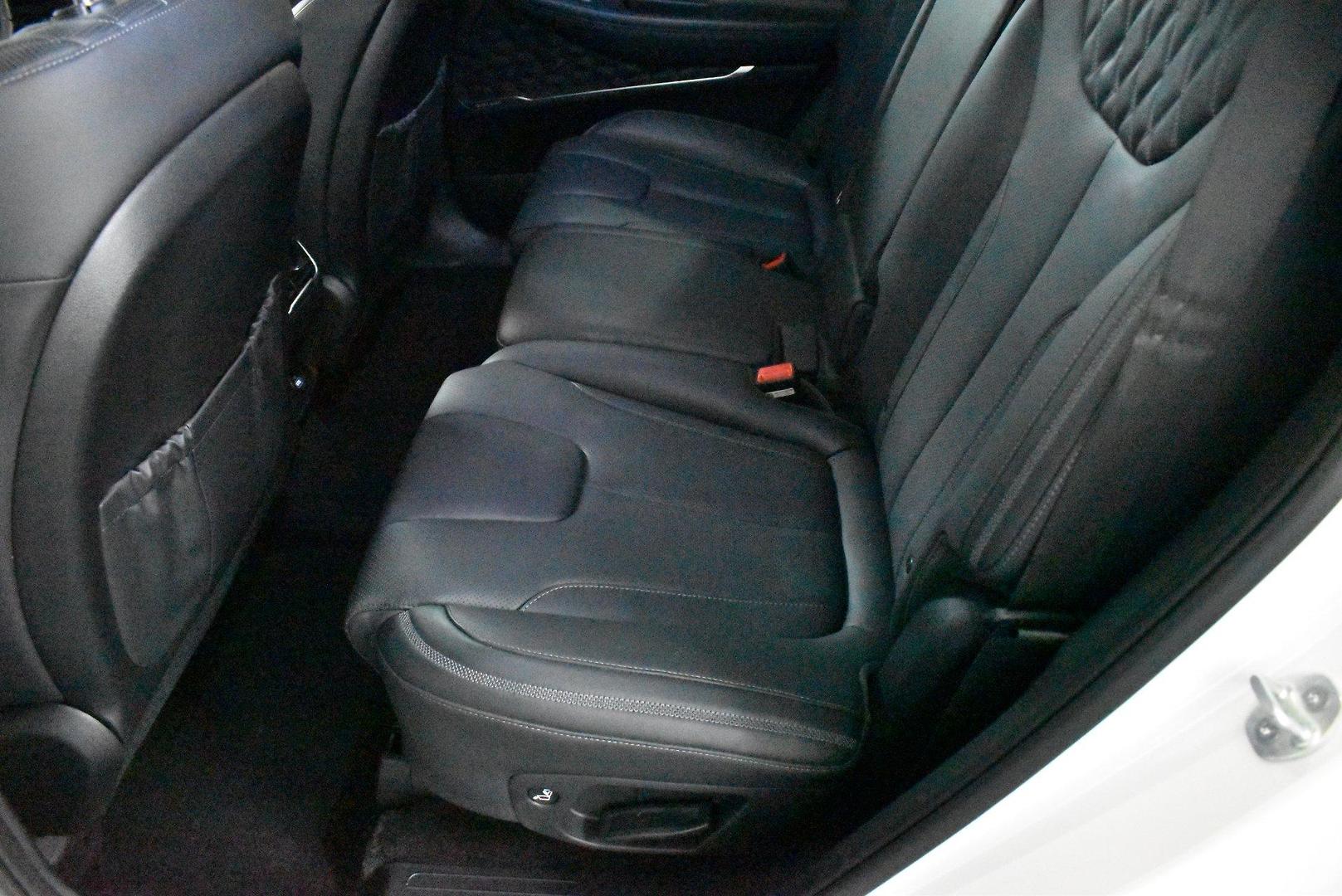 2023 Hyundai Santa Fe Hybrid Highlander — photo 8