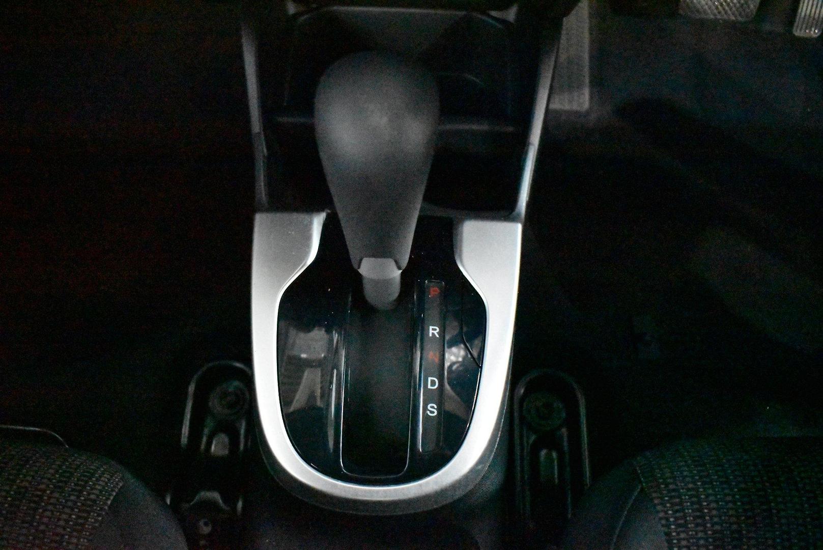 2016 Honda Jazz VTi — photo 19