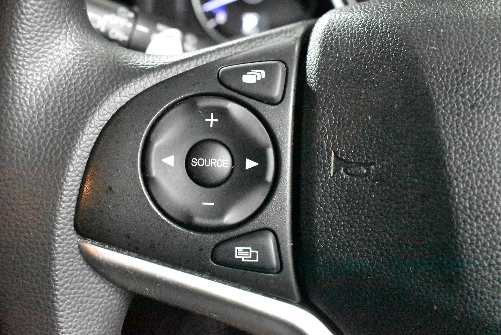 2016 Honda Jazz VTi — photo 20
