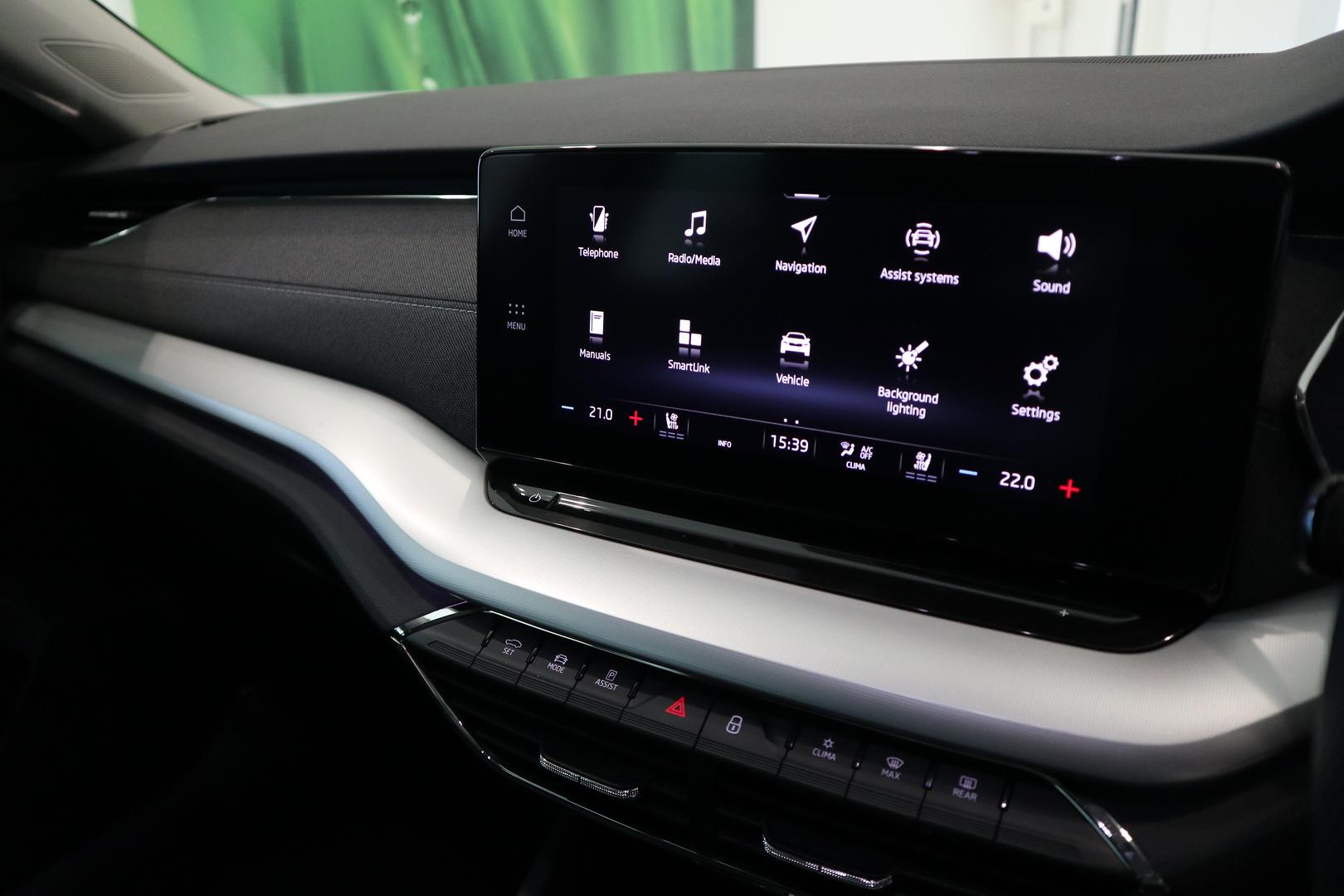 2022 SKODA Octavia 140TSI Limited Edition — photo 17