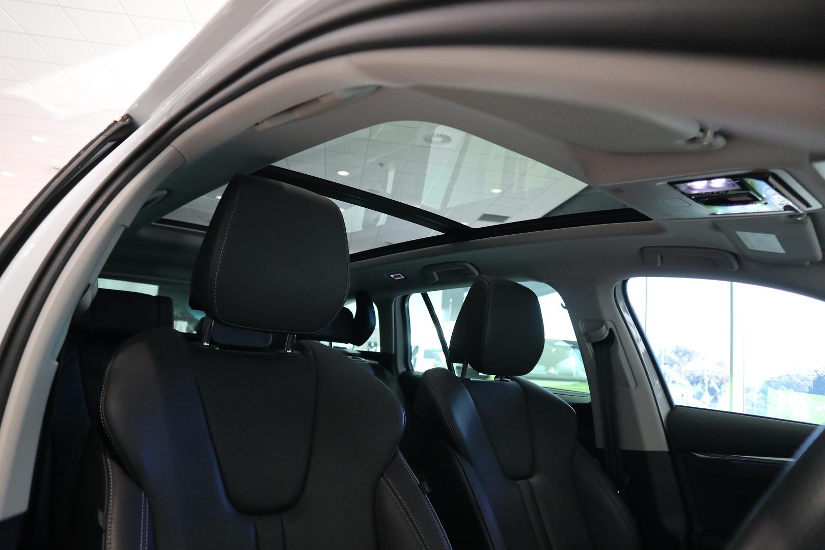 2022 SKODA Octavia 140TSI Limited Edition — photo 20