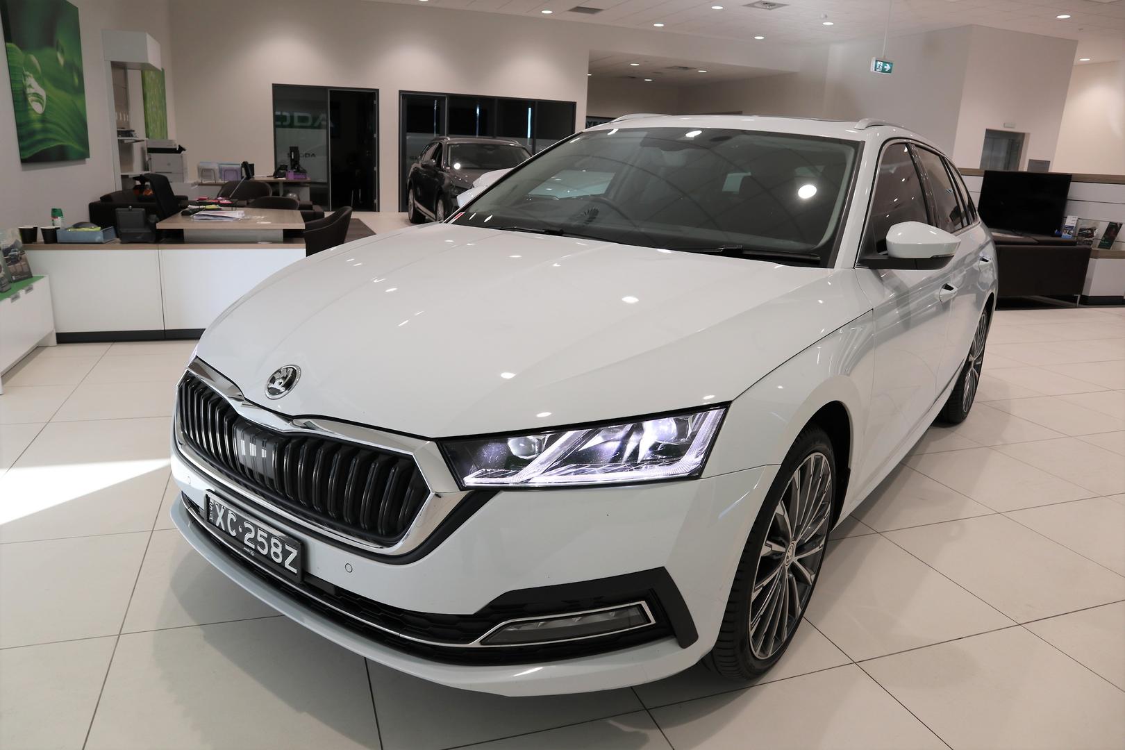 2022 SKODA Octavia 140TSI Limited Edition — photo 4