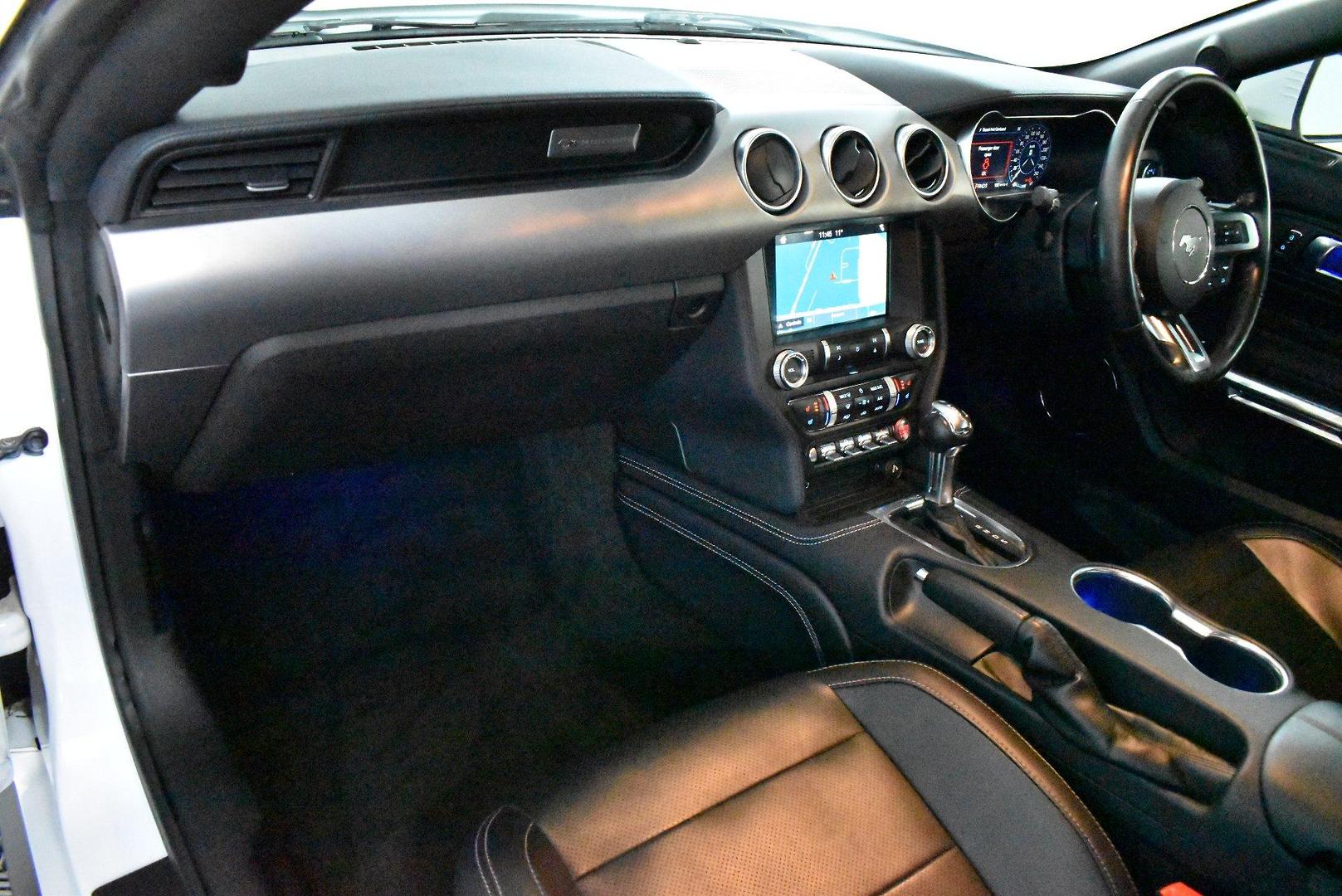 2018 Ford Mustang GT — photo 6