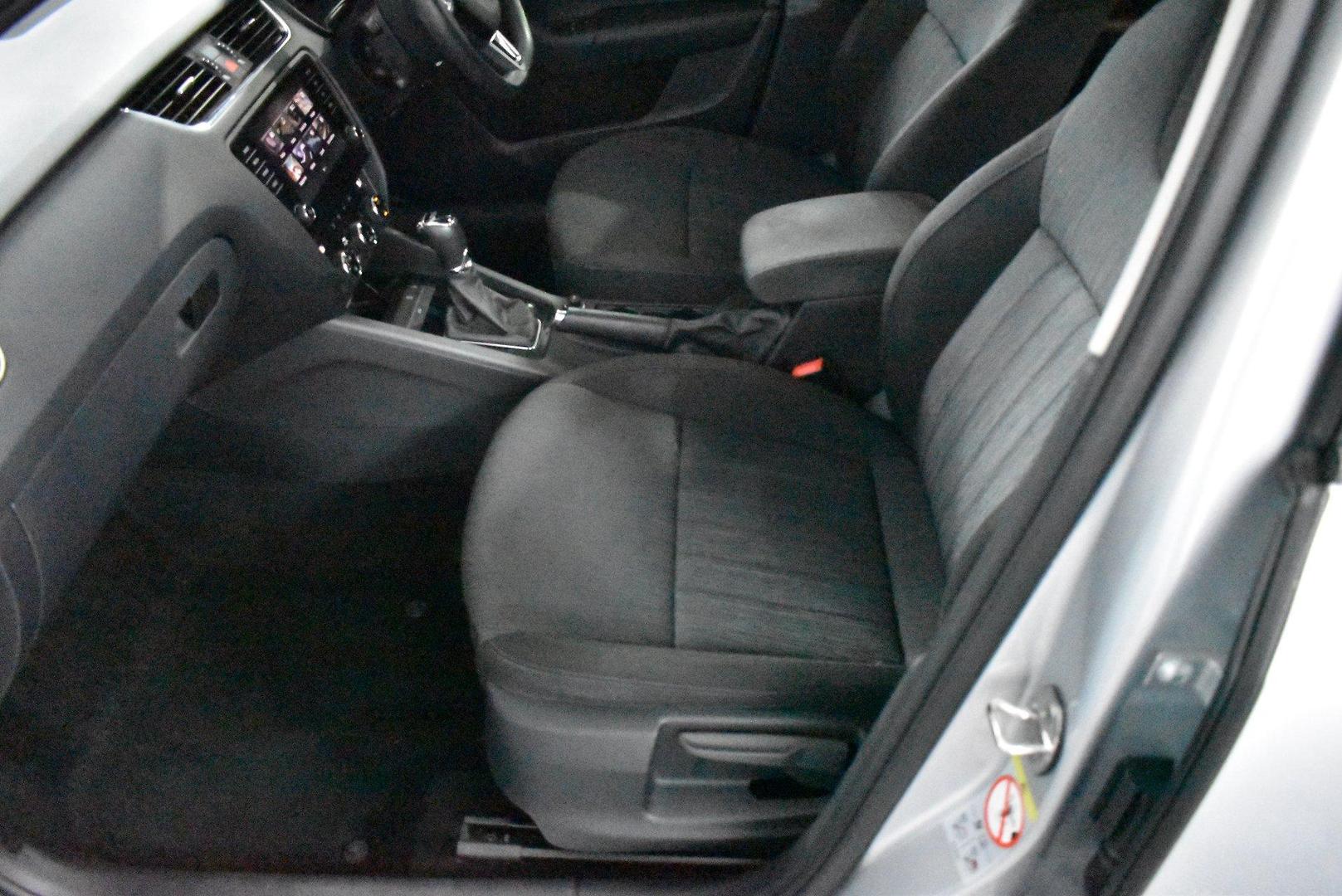 2020 SKODA Octavia 110TSI — photo 7