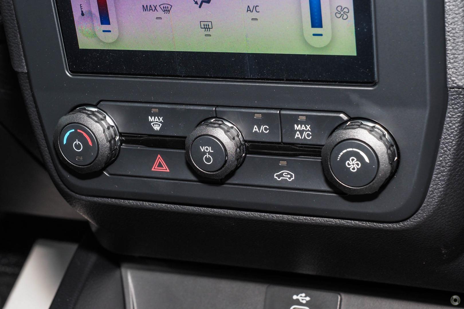 2026 Ford Ranger XL — photo 11