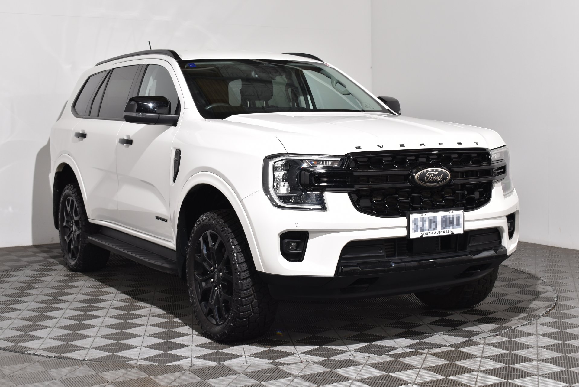 2023 Used Ford Everest 