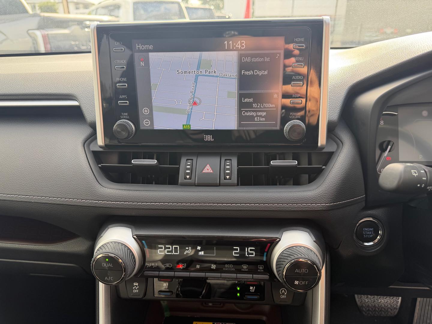 2022 Toyota RAV4 Cruiser — photo 11