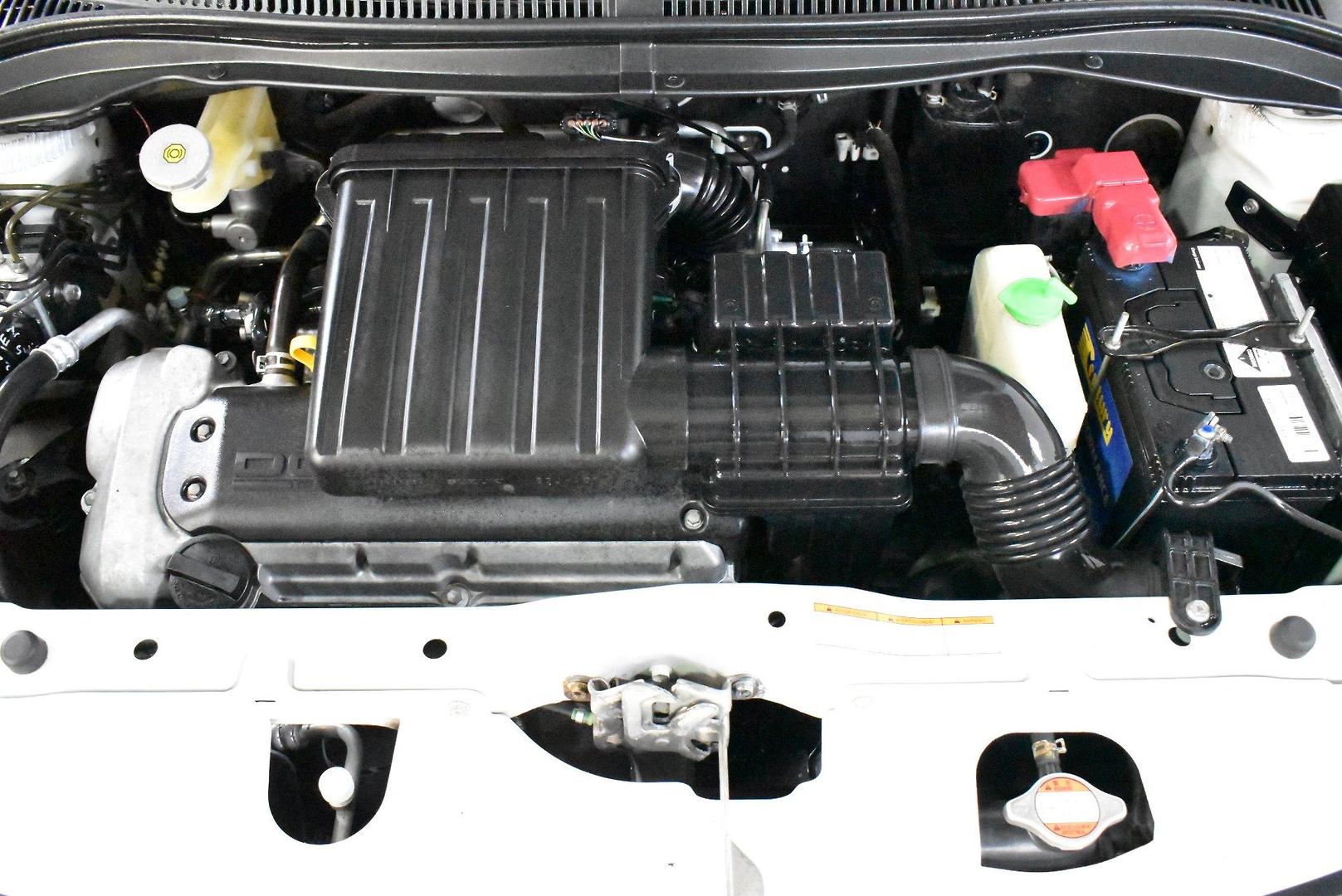 2010 Suzuki Swift RE4 — photo 16