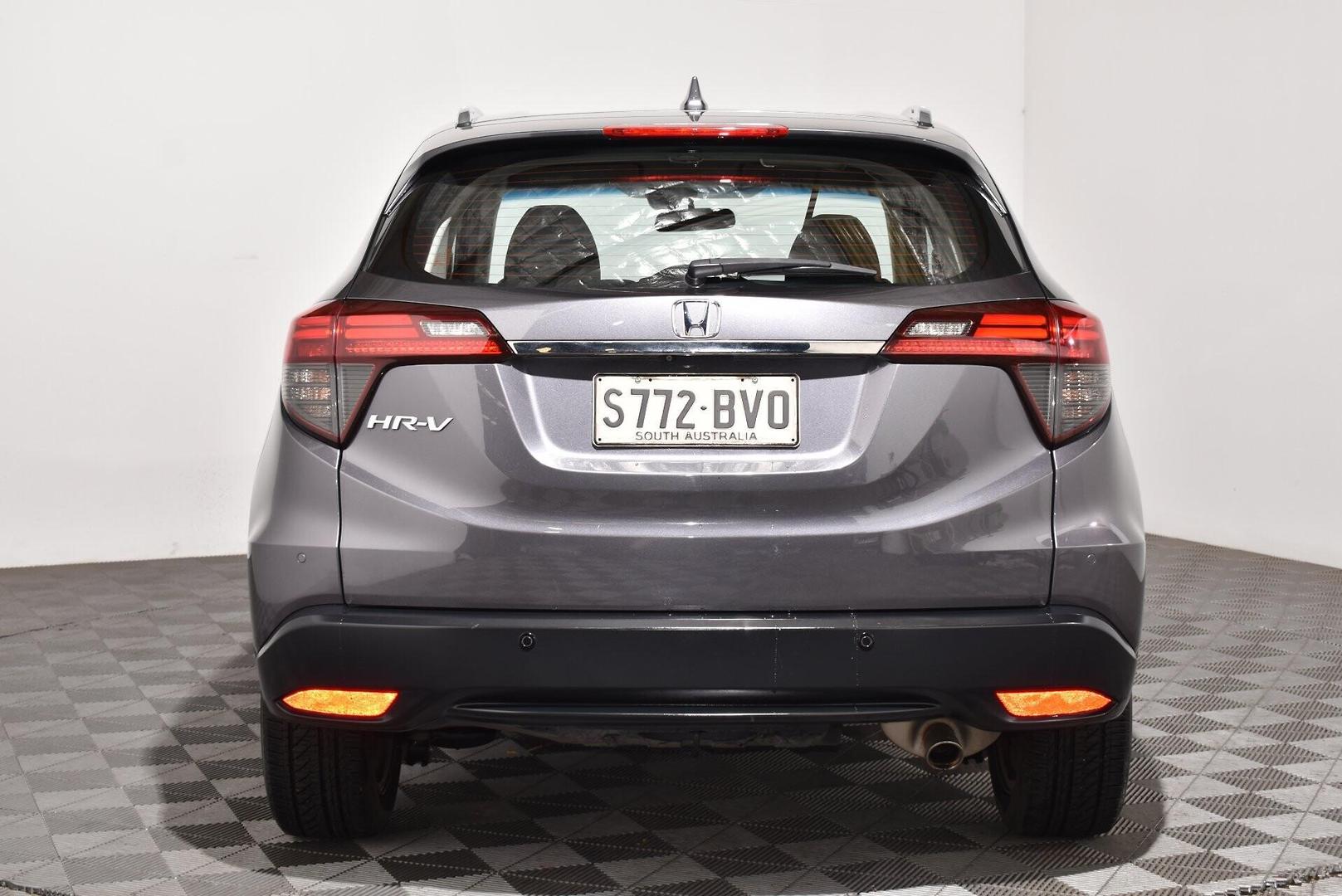 2018 Honda HR-V VTiS — photo 19