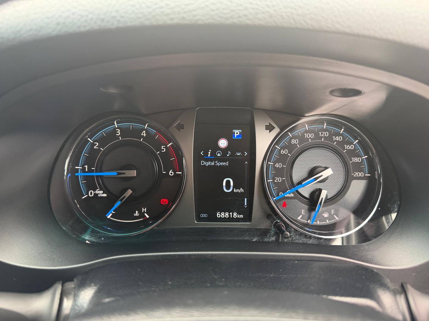 2022 Toyota Hilux Rogue — photo 10