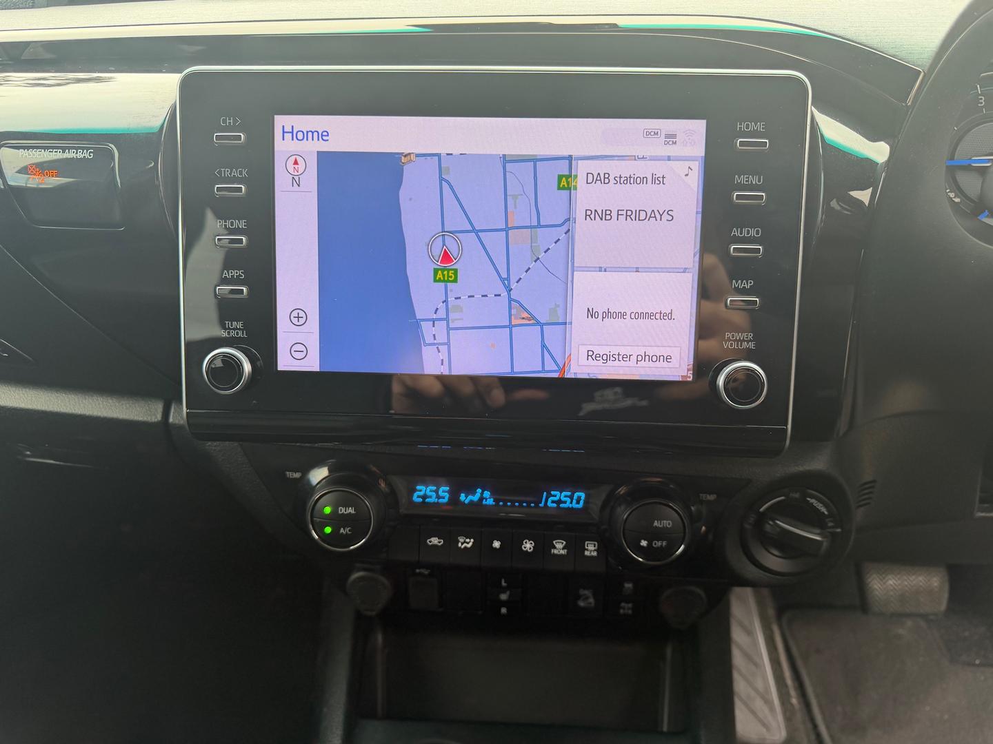2022 Toyota Hilux Rogue — photo 11