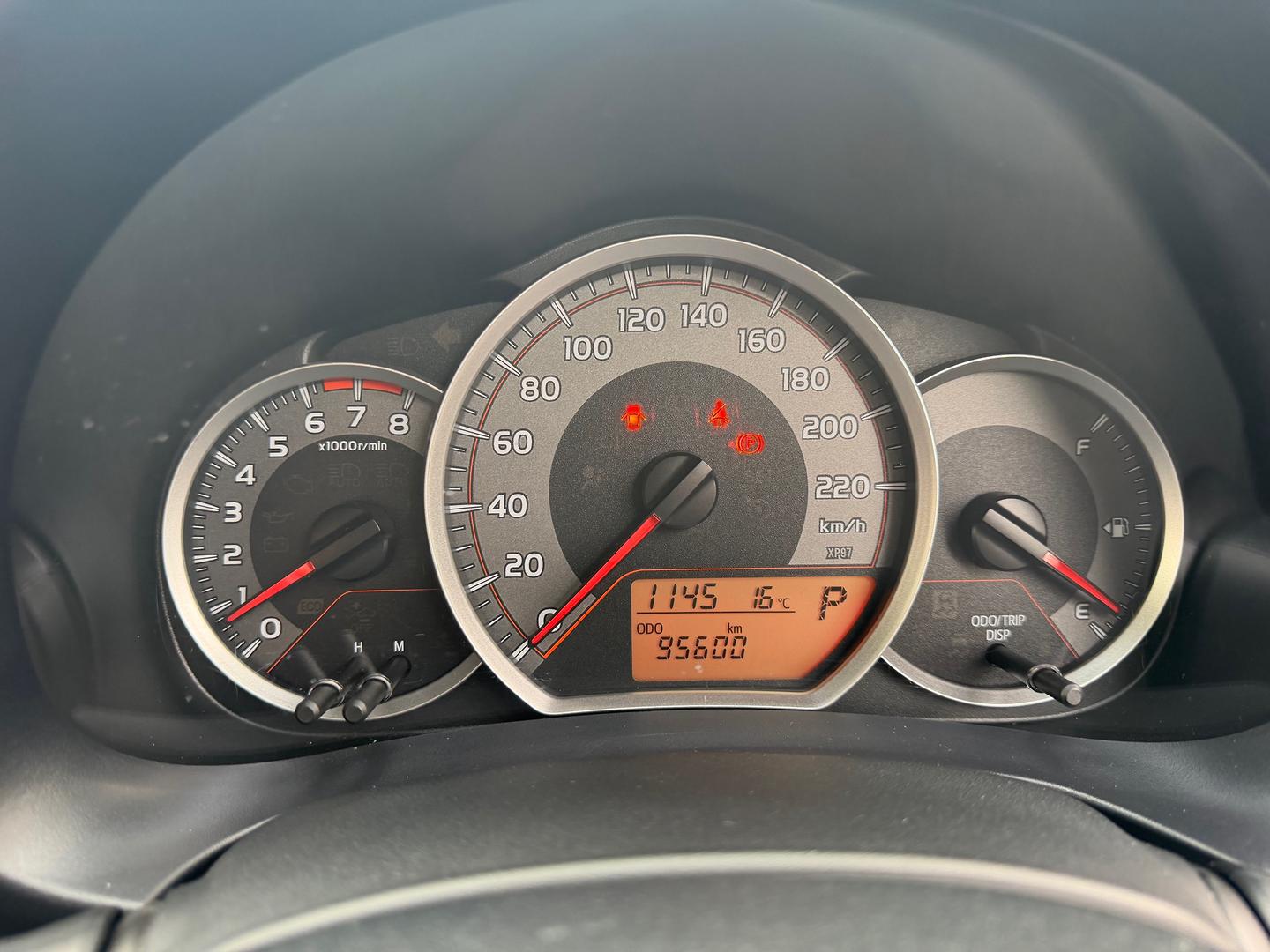 2020 Toyota Yaris Ascent — photo 10