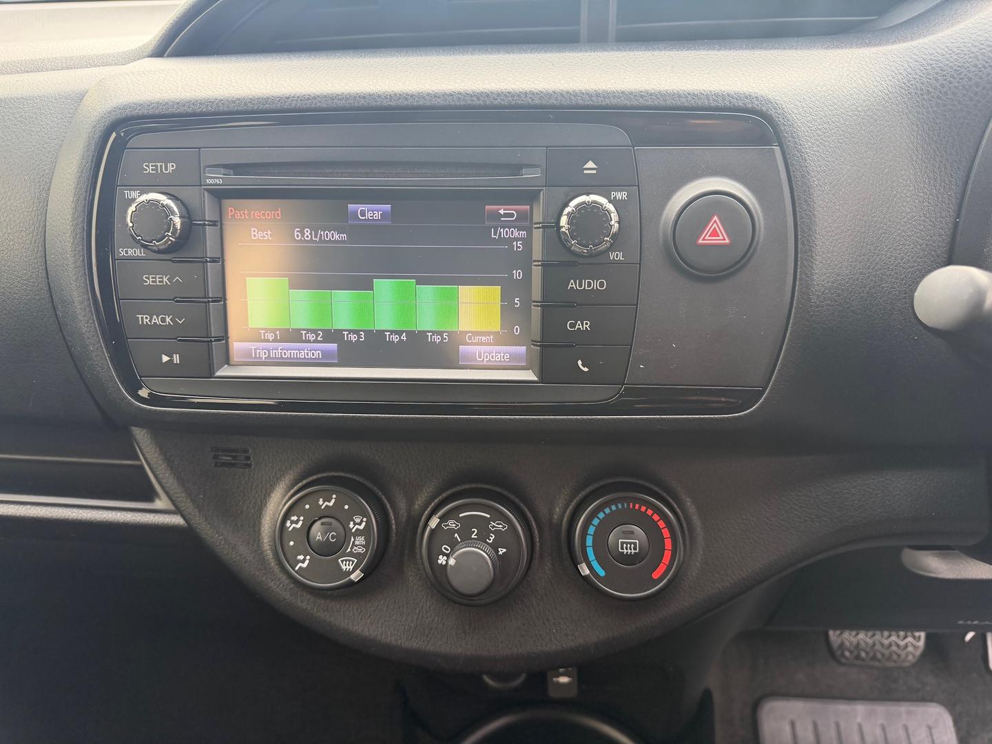 2020 Toyota Yaris Ascent — photo 11