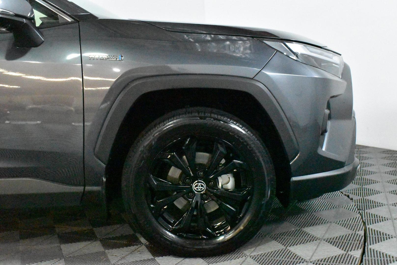 2024 Toyota RAV4 Cruiser — photo 17
