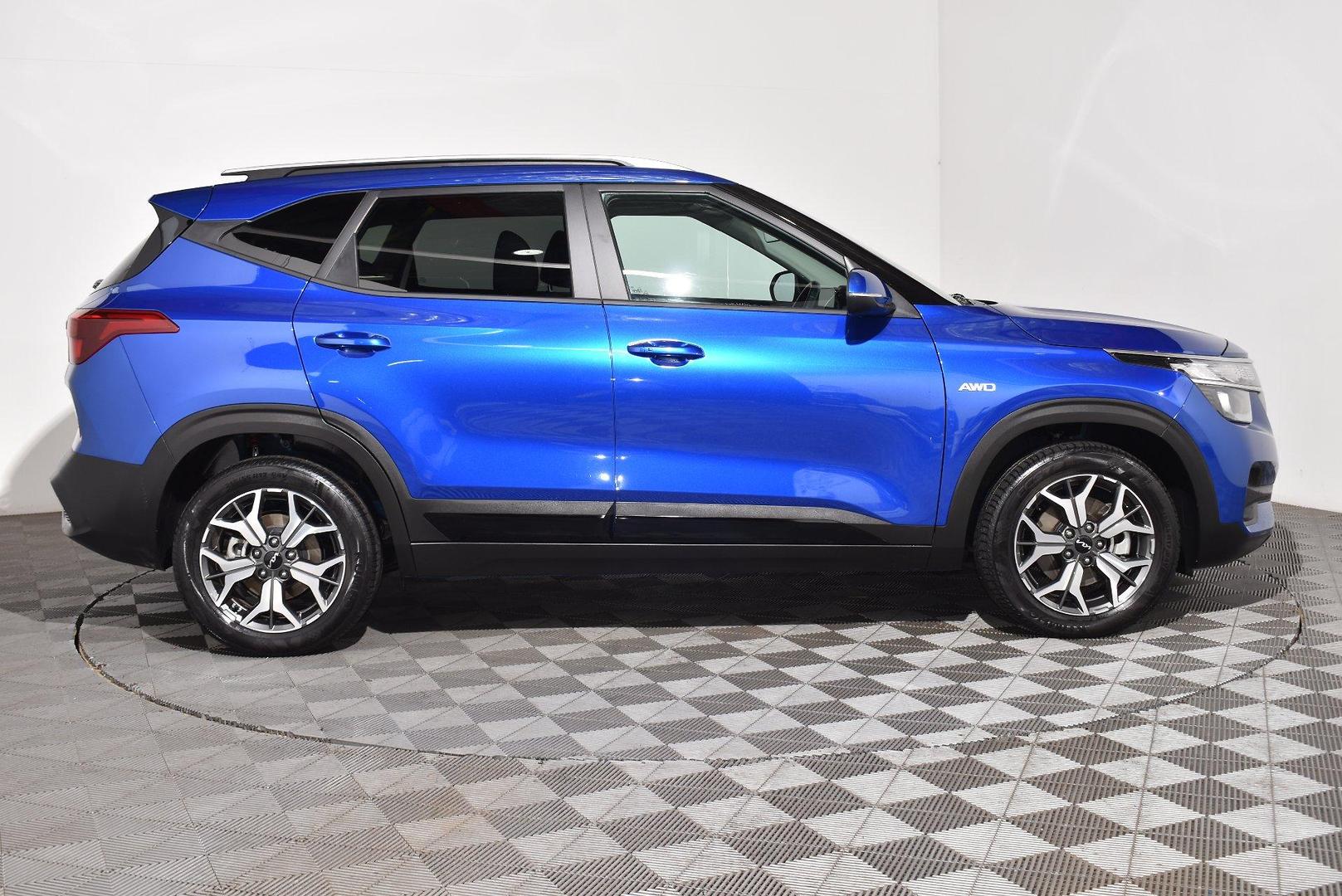 2022 Kia Seltos Sport — photo 10