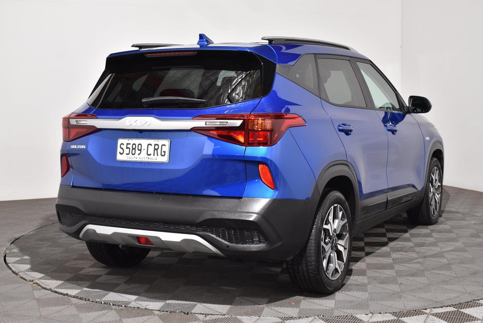 2022 Kia Seltos Sport — photo 14