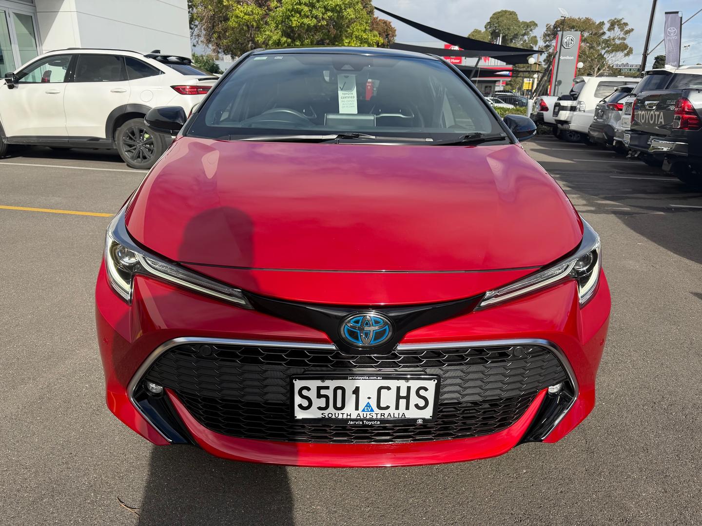 2021 Toyota Corolla ZR Hybrid — photo 2
