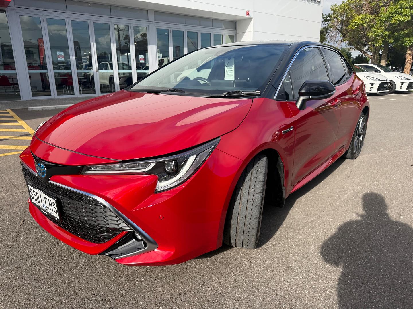 2021 Toyota Corolla ZR Hybrid — photo 3