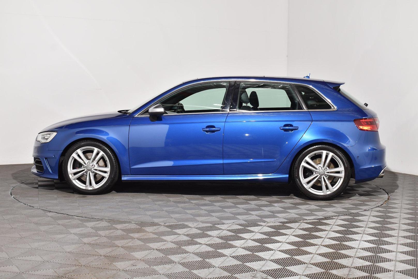 2014 Audi S3 — photo 11