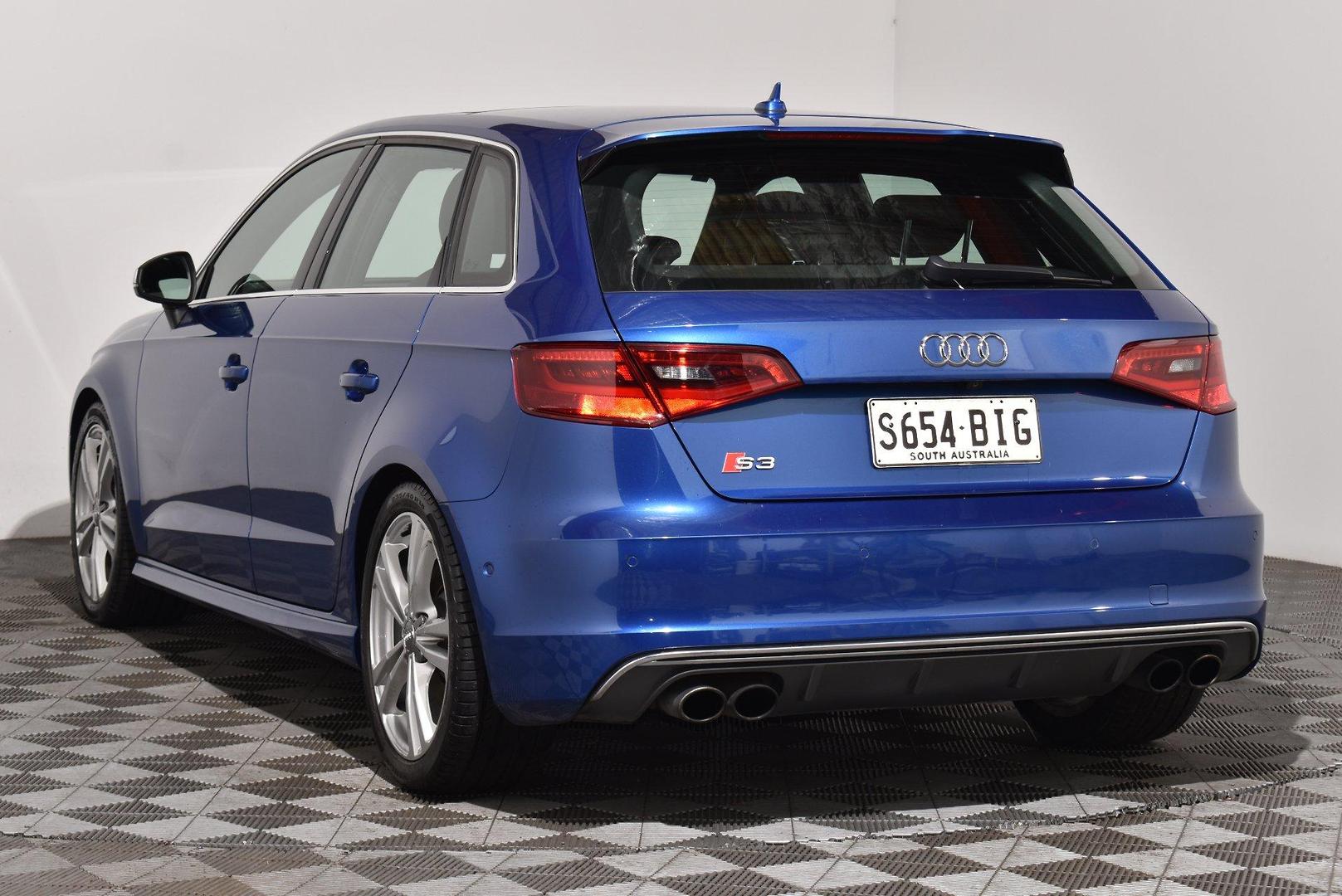2014 Audi S3 — photo 2