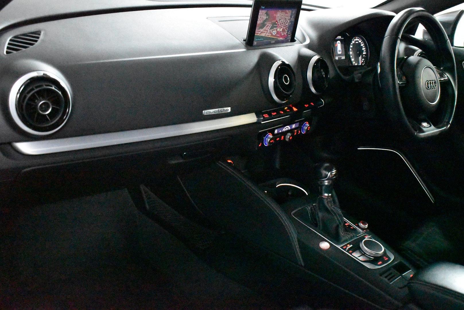 2014 Audi S3 — photo 6
