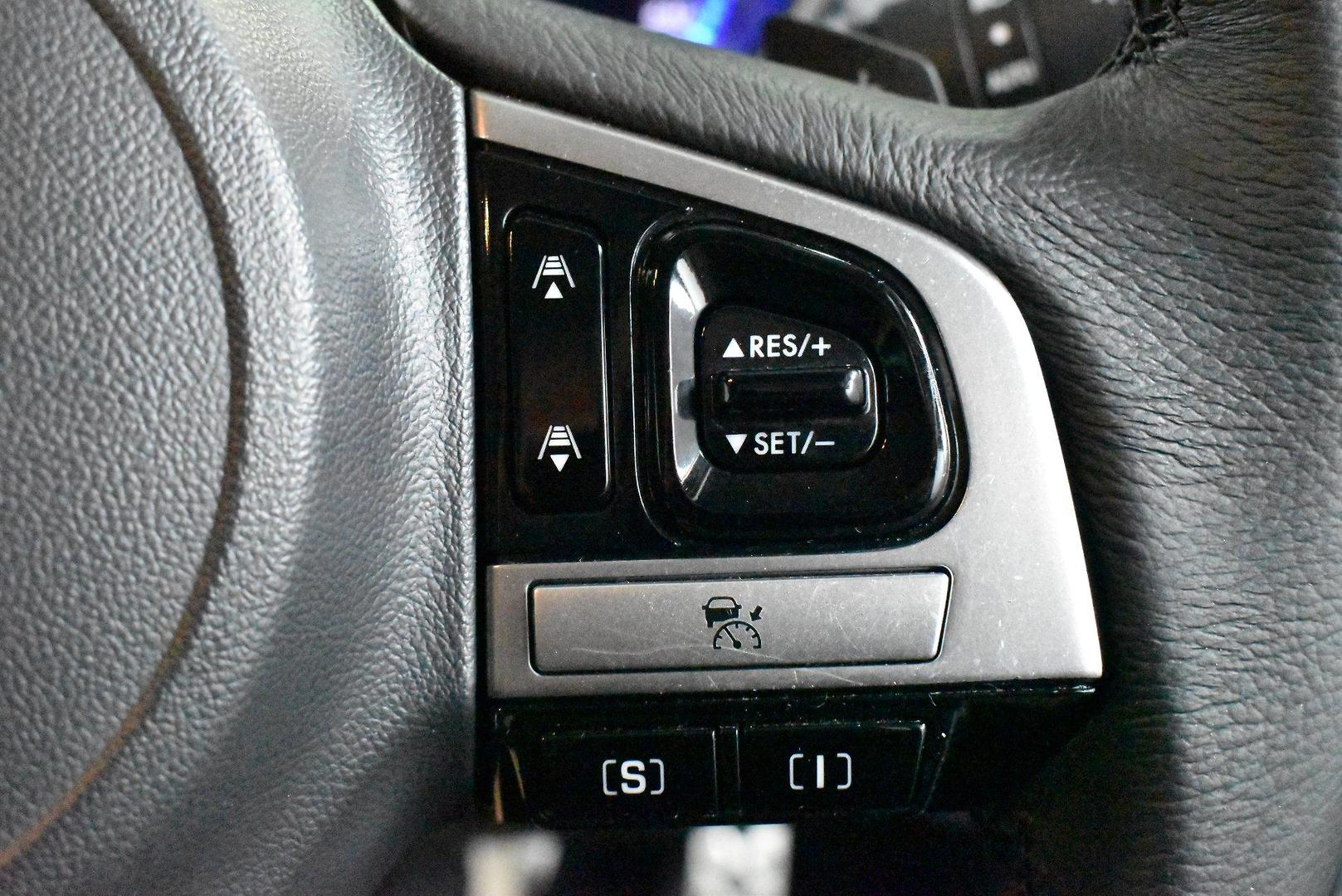 2016 Subaru Liberty 25i Premium — photo 22