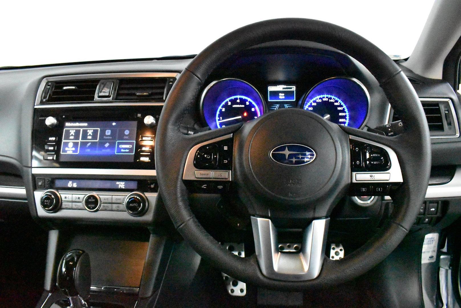 2016 Subaru Liberty 25i Premium — photo 5