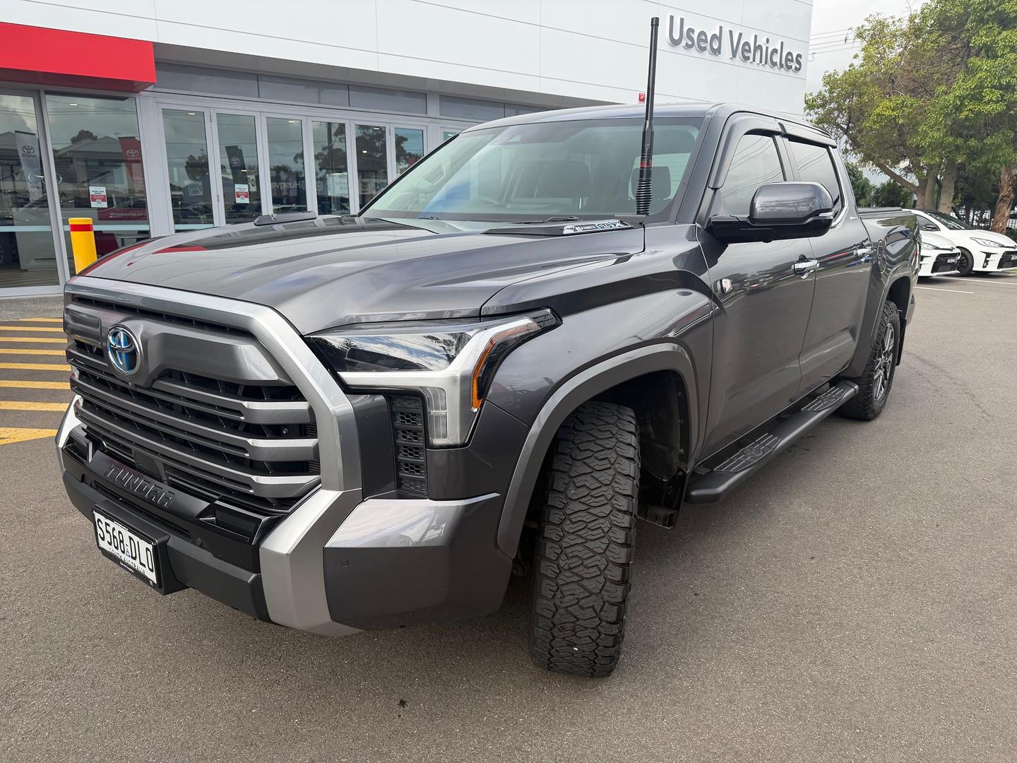 2024 Toyota Tundra Limited — photo 3