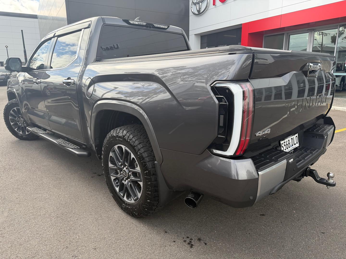 2024 Toyota Tundra Limited — photo 4