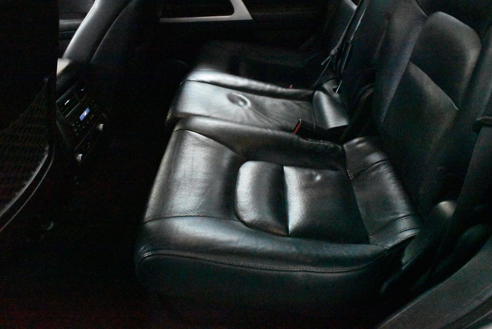 2020 Toyota Landcruiser Sahara — photo 8