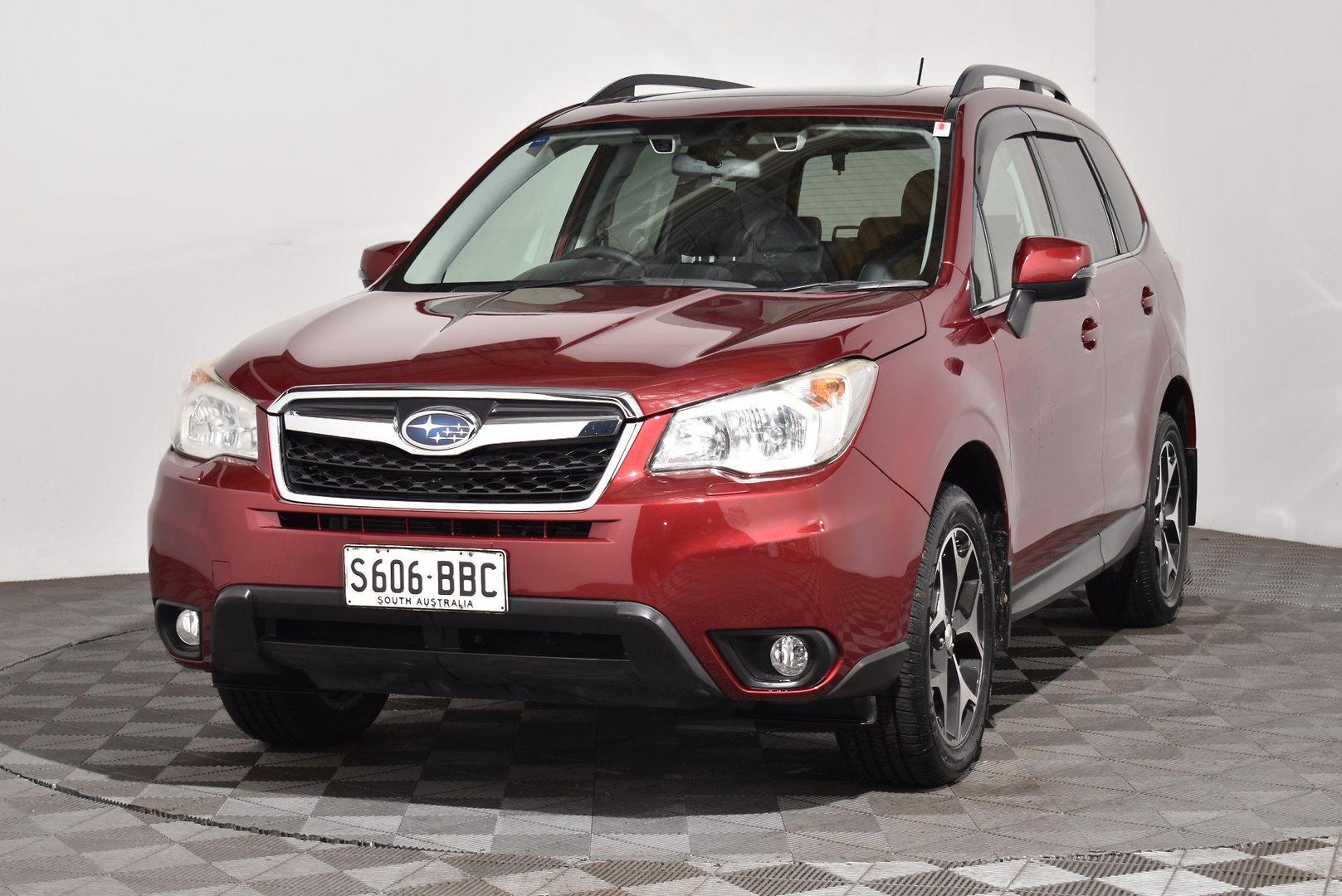 2014 Subaru Forester 25iS — photo 13