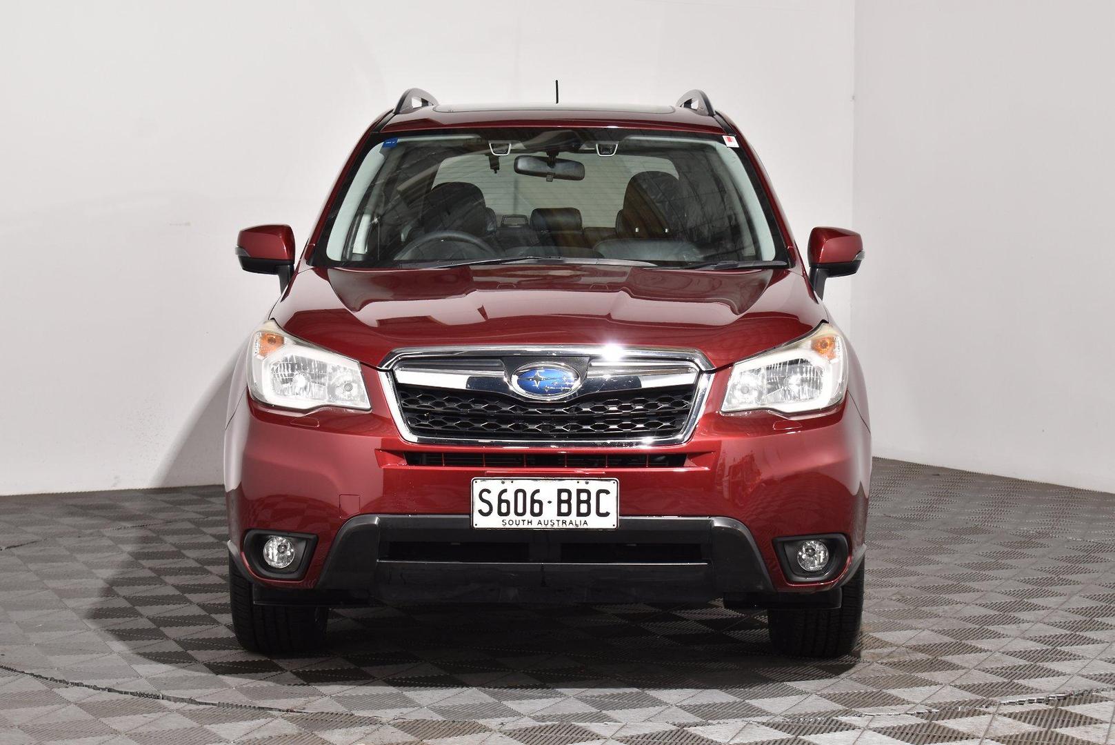 2014 Subaru Forester 25iS — photo 3