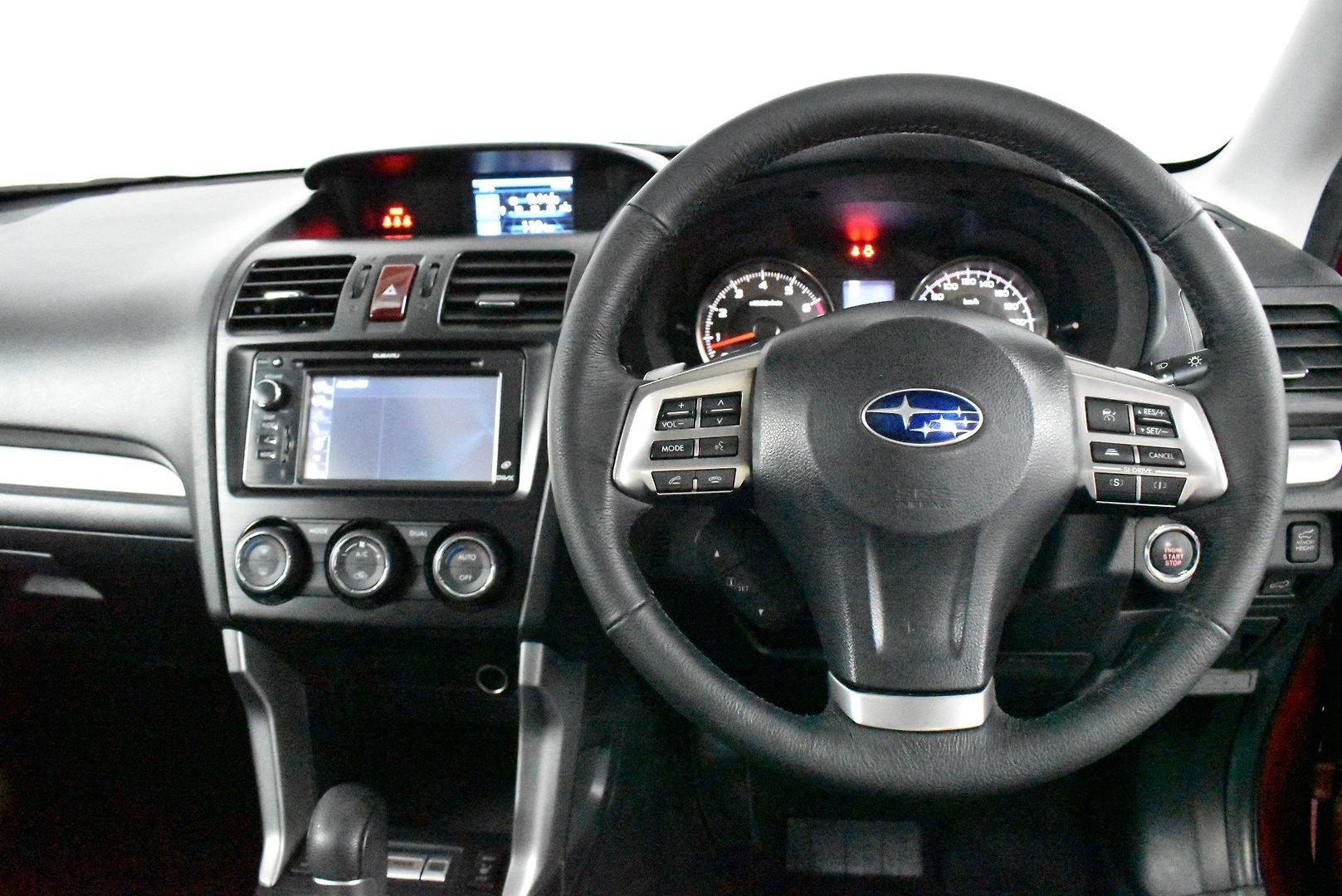 2014 Subaru Forester 25iS — photo 5