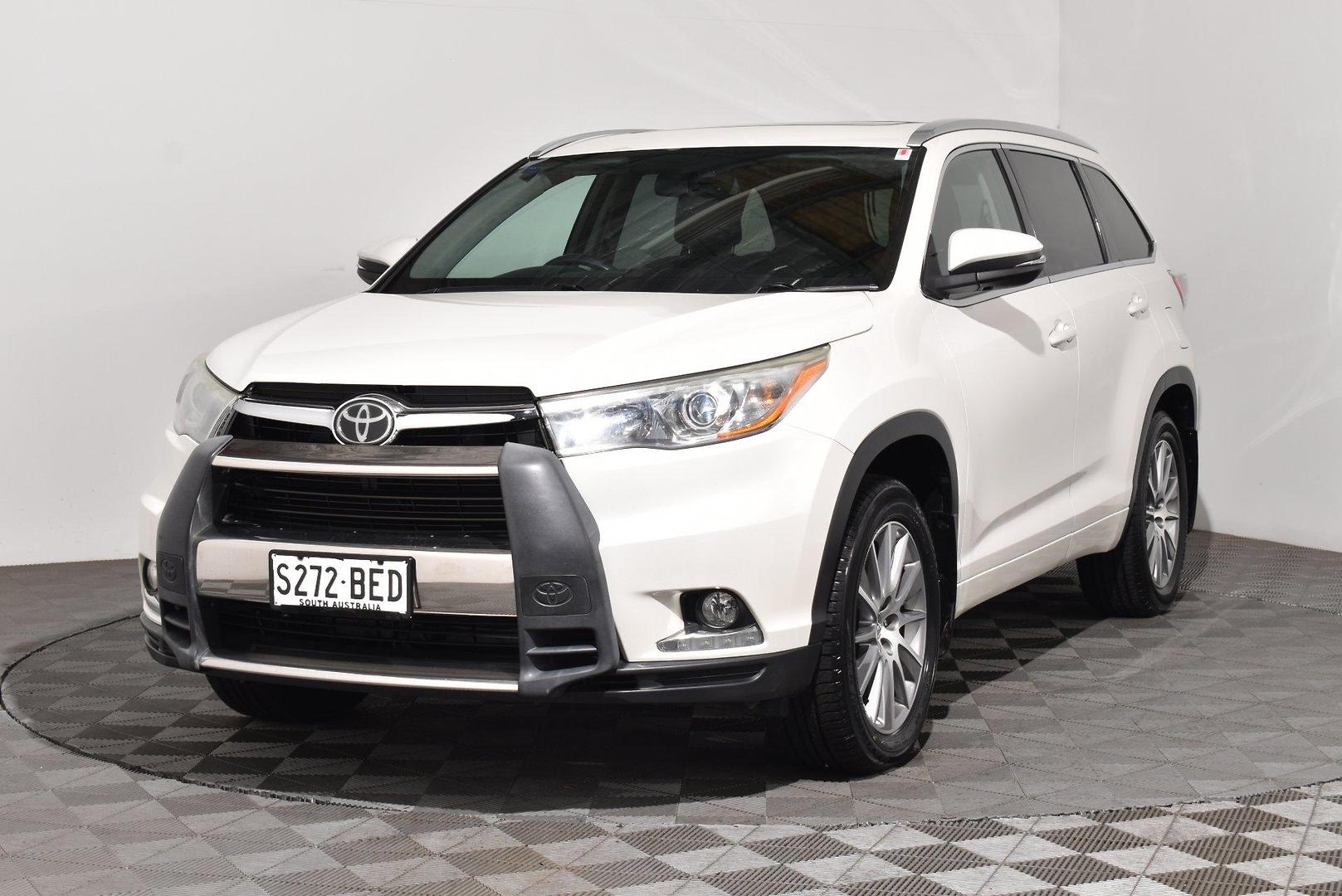 2014 Toyota Kluger Grande — photo 13